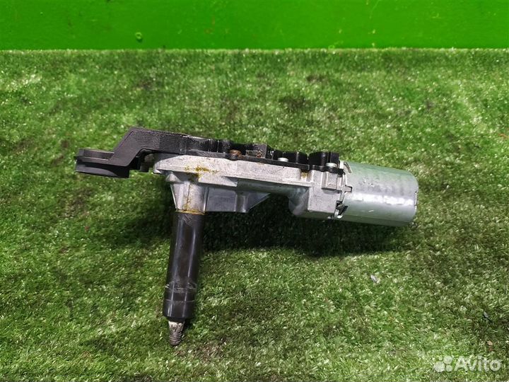 Мотор стеклоочистителя задний Ford Focus 3 (CB8)