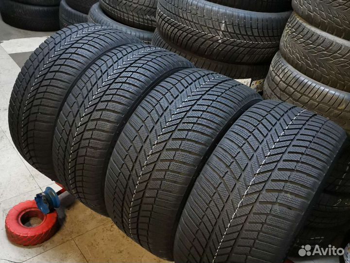 Bridgestone Blizzak LM-005 275/45 R21 и 315/40 R21