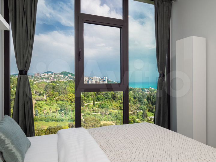 Квартира-студия, 28 м², 10/17 эт.