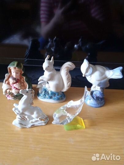 Статуэтка фарфор