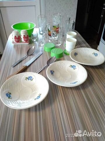 Набор столовой посуды для дачи,съемной квартиры