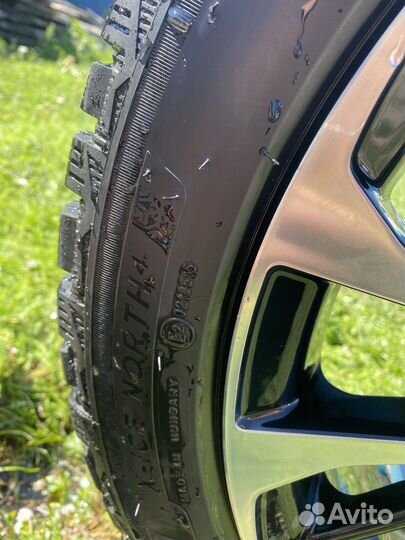 Комплект зимних колес r18 на camry 70,75