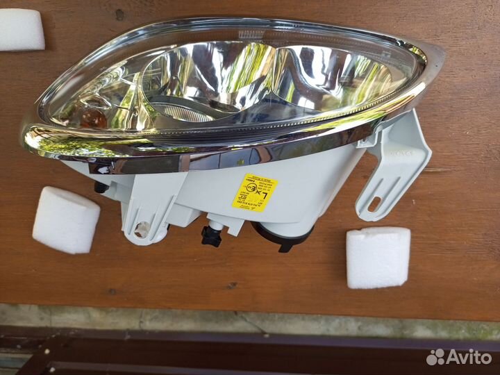 Фары стеклянные на газ 31105