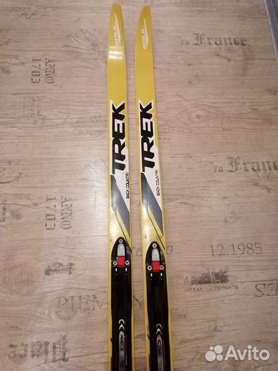 Лыжи беговые детские 120 см