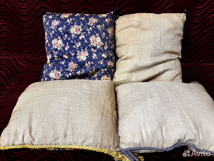 Подушка декоративная старинная