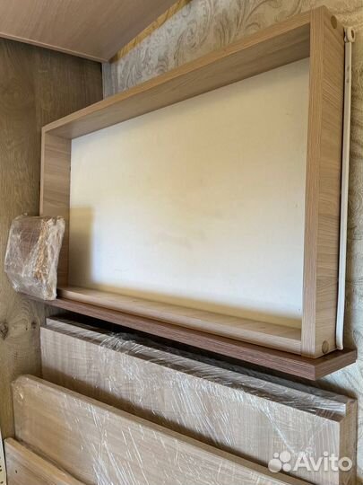 Столик для ноутбука