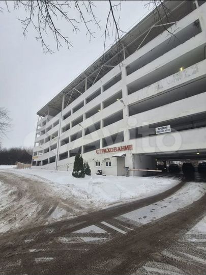 Машиноместо, 10 м²