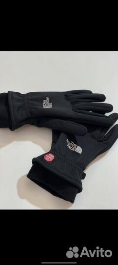 Перчатки от TNF