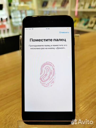 iPhone 8, 64 ГБ