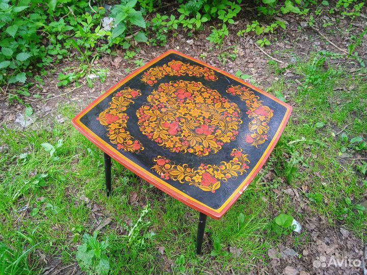 Полочка, столы Хохлома