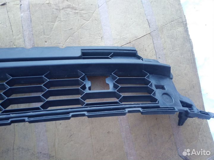 Решетка переднего бампера Skoda Kodiaq