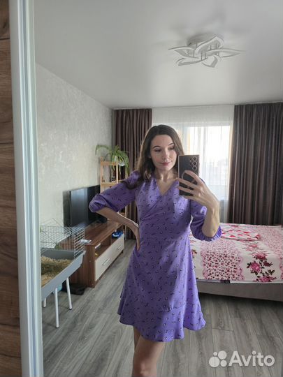 Платье на запах сиреневое