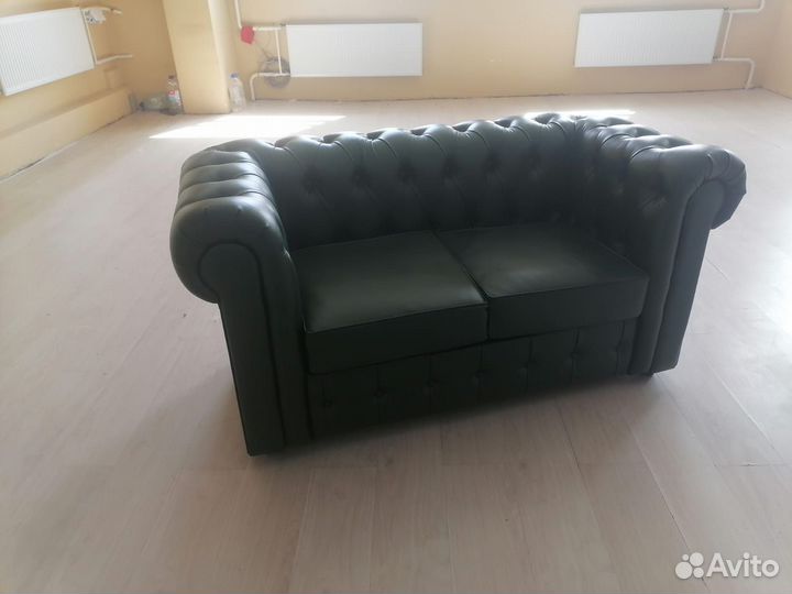 Диваны Честер чёрные зелёные коричневые