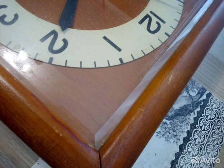 Настенные часы старинные