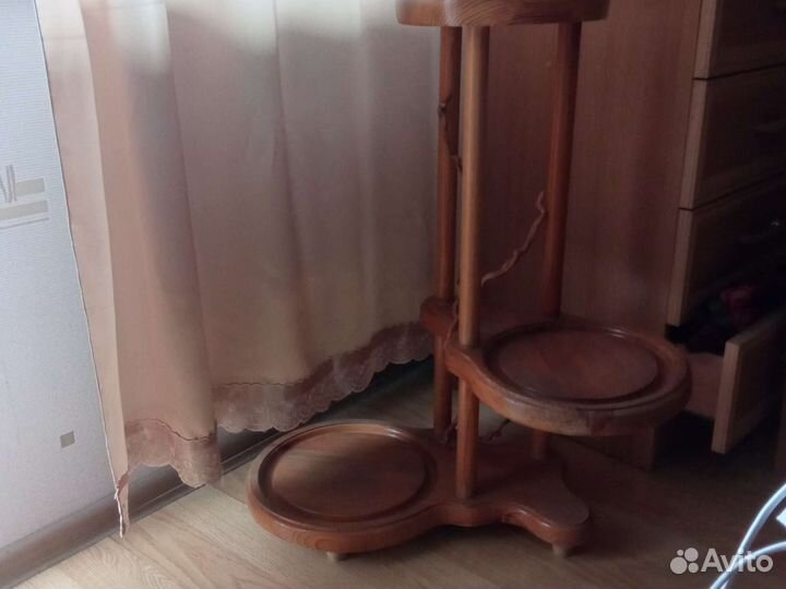 Подцветочник