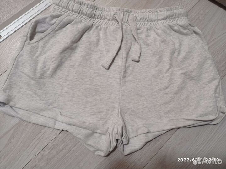 Шорты женские