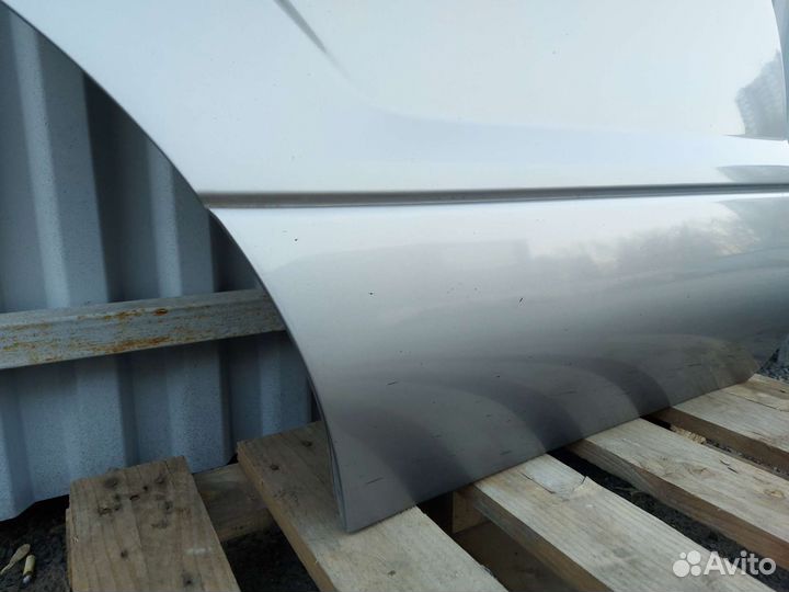 Дверь задняя Subaru Forester SG правая