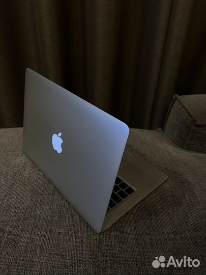 Apple Macbook Air