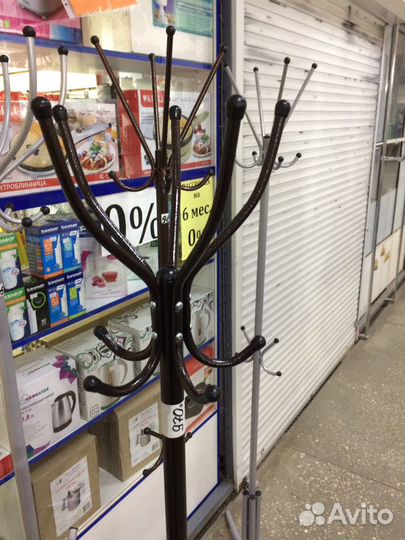 Вешалки напольные разные