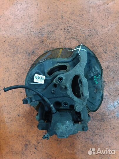 Ступица передняя левая Mercedes-Benz Clk-Class 209