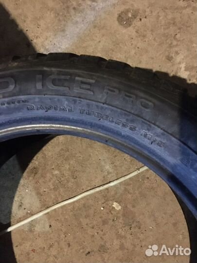 GT Radial Champiro IcePro 225/50 R17