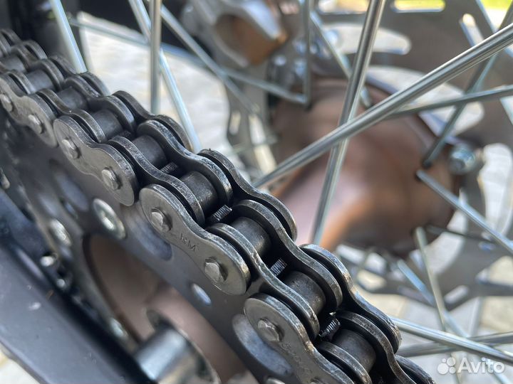 Мотоцикл Regulmoto ZR 300 PR 4 valves