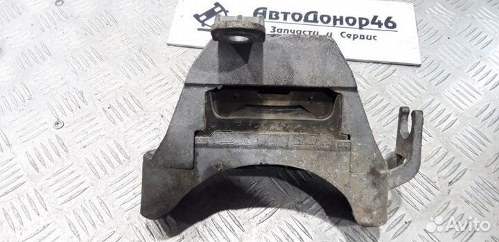 Опора двигателя правая Chevrolet Cruze
