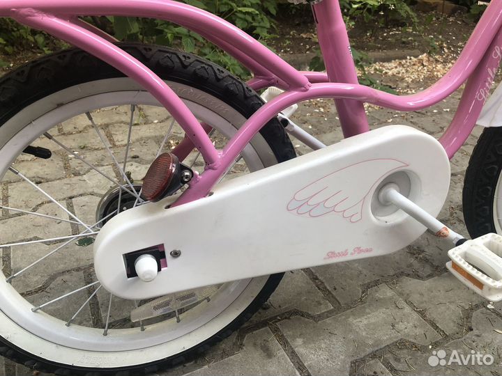 Детский велосипед Royal Baby Little Swan New 16