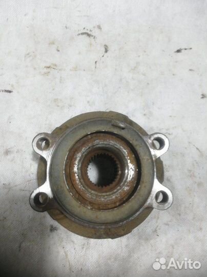 Ступица передняя Nissan Teana