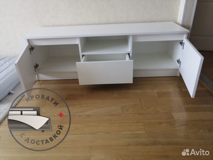 Тумба под телевизор