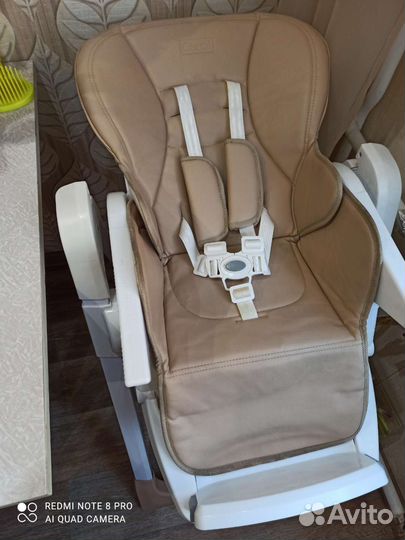 Стульчик для кормления corol