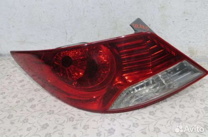 Фонарь задний левый на Hyundai Solaris