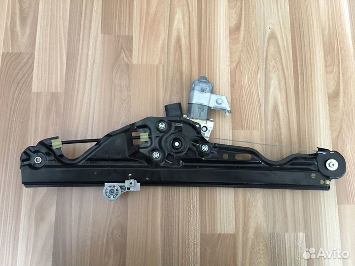 Стеклоподъемник Бмв е60