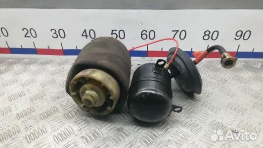 Пневмоподушка задняя BMW X5 E53 (5KR11MN01)