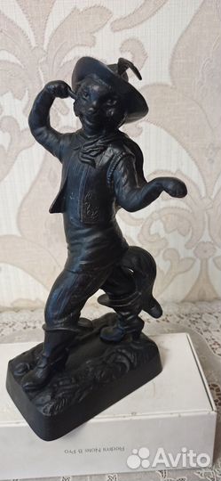 Каслинское литьё-статуэтка 