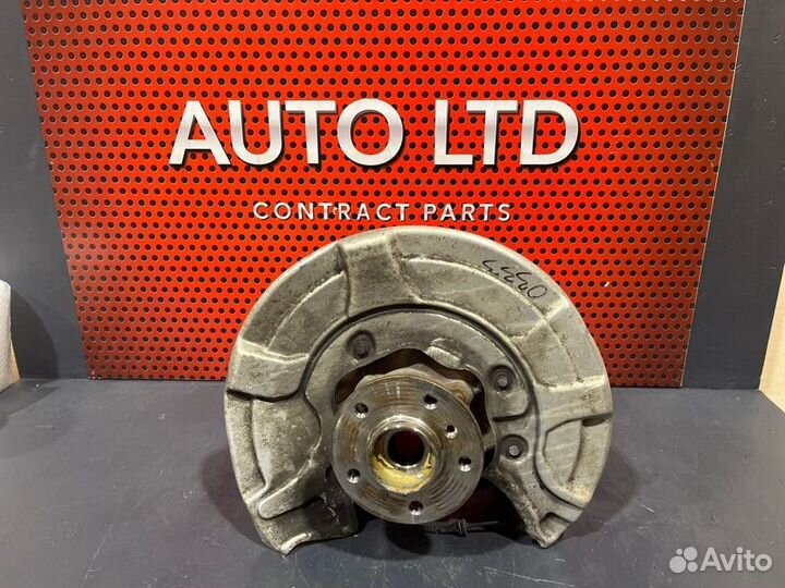 Кулак задний правый Bmw X5 G05 2021