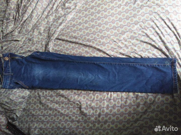Джинсы 28 и 29 р
