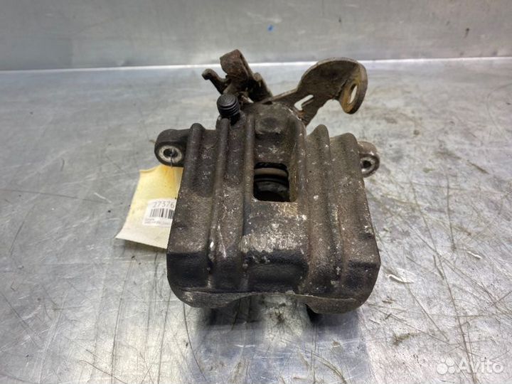 Суппорт тормозной задний левый Audi A4 B6