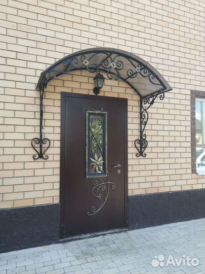 Кованый козырёк