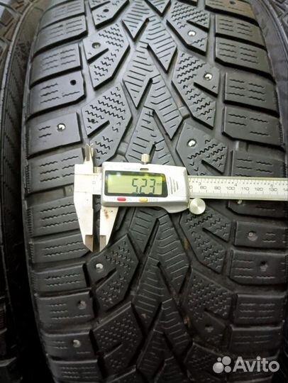 Gislaved NordFrost 100 215/55 R17 98T