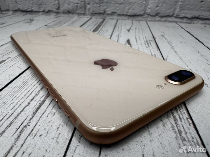 iPhone 8 Plus, 64 ГБ