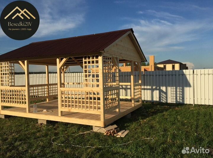 Беседка деревянная