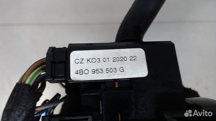 Переключатель поворотов и дворников Volkswagen Bor