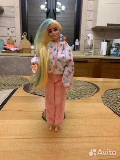 Кукла барби