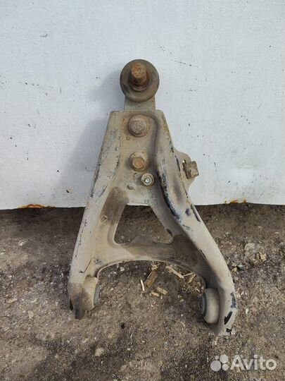 Рычаг подвески нижний Renault Scenic K4M 2003