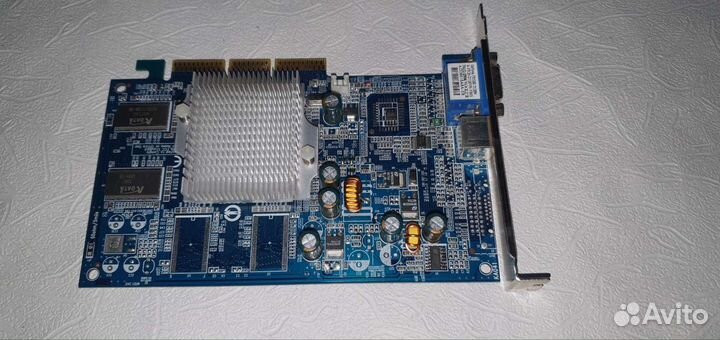 Nvidia GeForce FX 5200