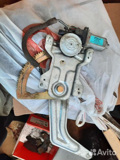 Электростеклоподьемник киа Рио1 Спектра Акцент