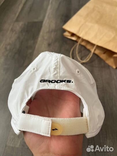 Кепка Brooks спортивная