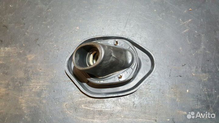 Пыльник Porsche Cayenne 957 turbo M48.51 08