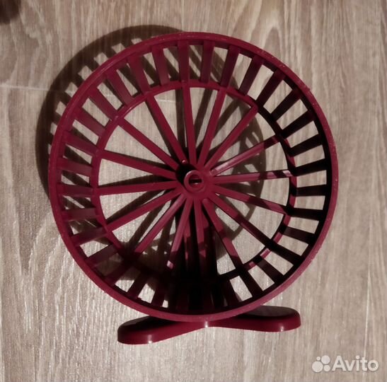 Прогулочный шар, колесо и домик для хомячка